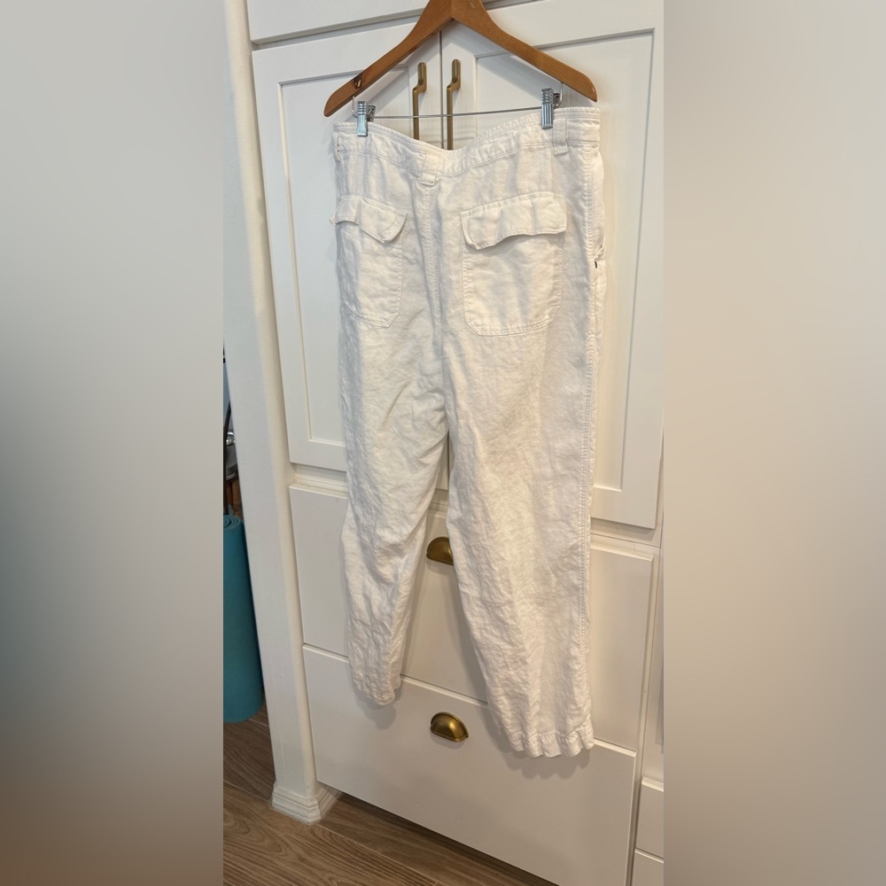 Murano White 100% Linen Pants size 38x32 w/ back pockets